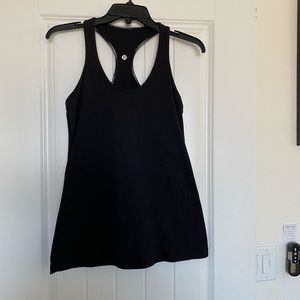 Lulu lemon tank